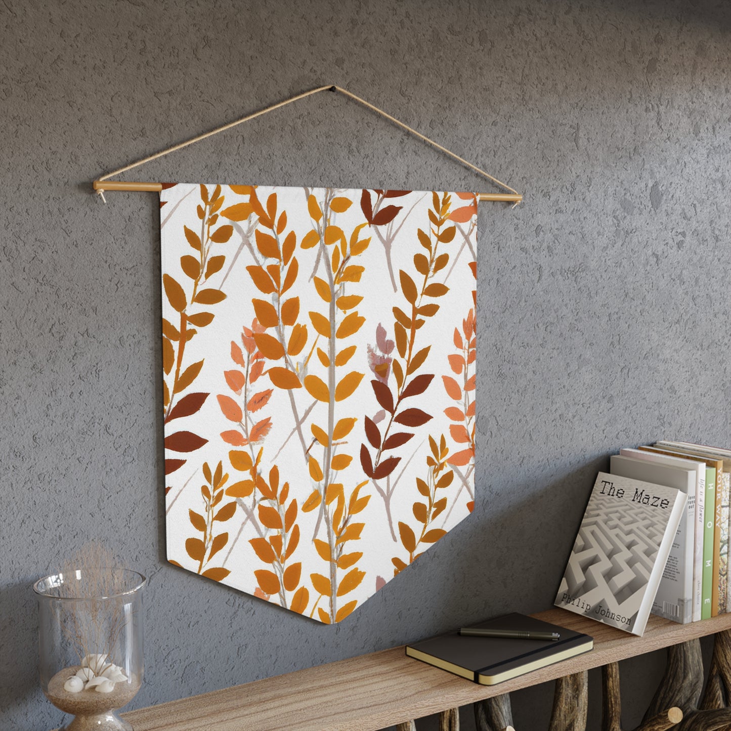 Lily Wildflower -Pennant