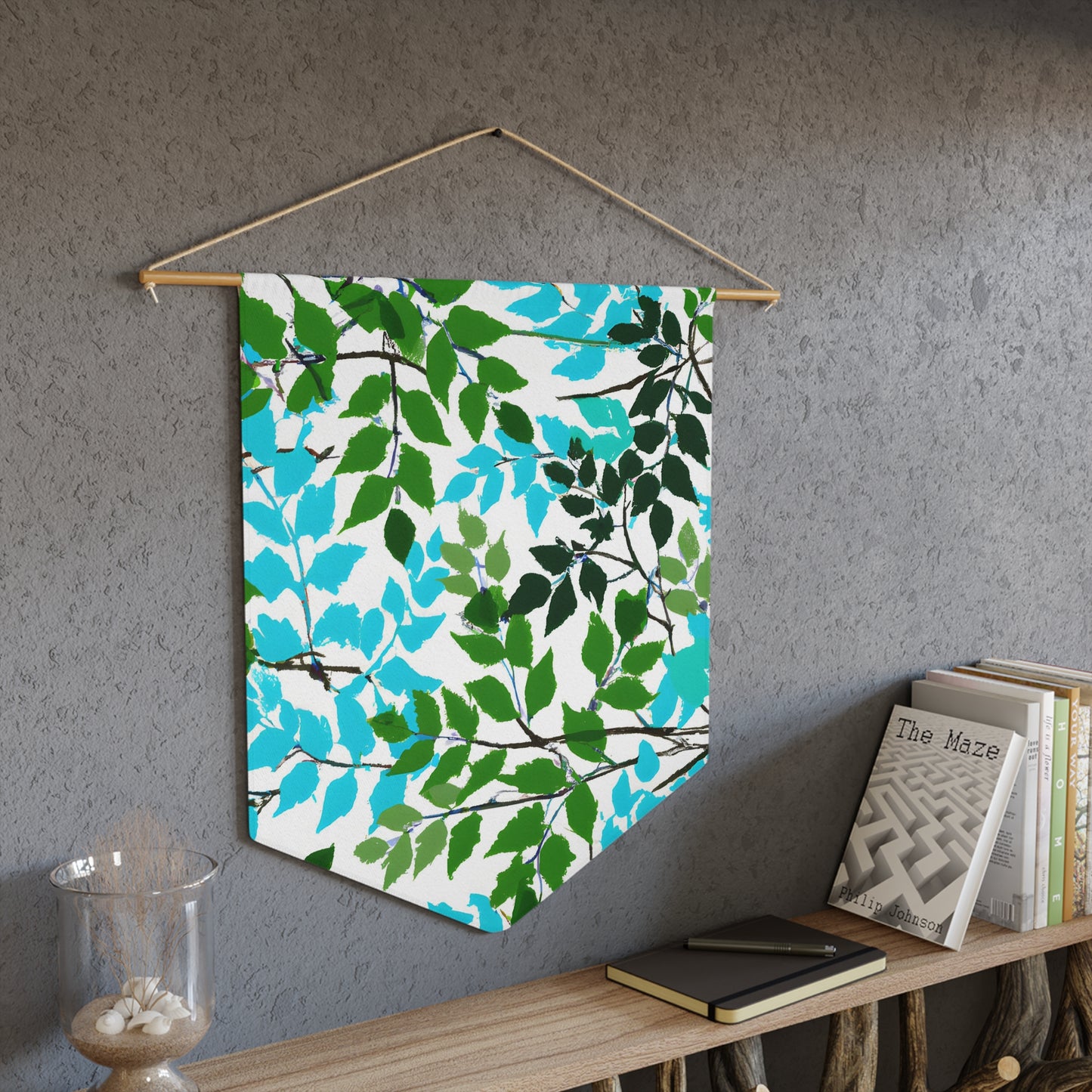 Lily Willow -Pennant